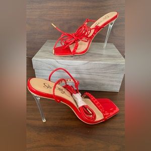 Stiletto sandals heeled